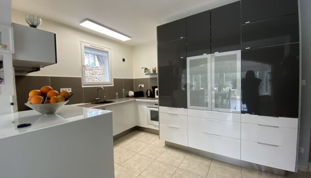 Villa / Maison 12 pièces  à vendre Nîmes 30000