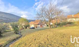 Terrain  686 m² à vendre à Vaulnaveys-le-Bas (38410)