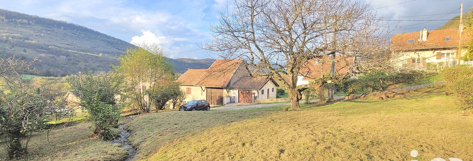 Terrain  686 m² à vendre à Vaulnaveys-le-Bas (38410)