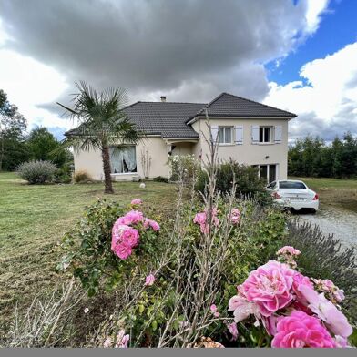 Maison 7 pièces 235000 €