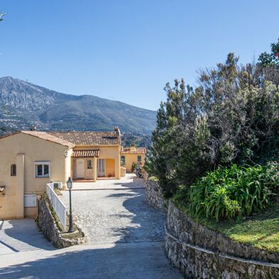 Maison 5 pièces 799000 €