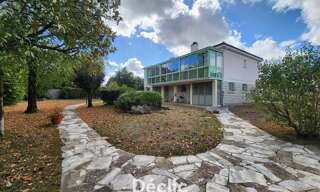 Maison 8 Pièces 162 m² à vendre à La Couronne (16400)