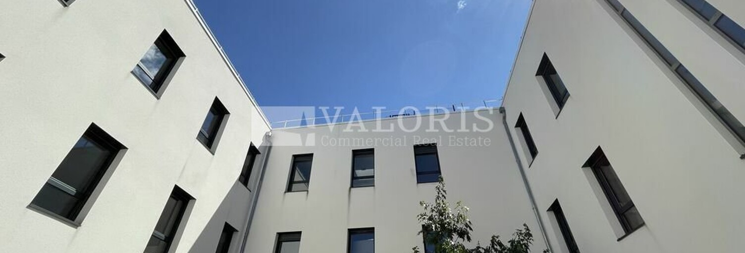 Bureau  124 m² à louer à Dardilly (69570)