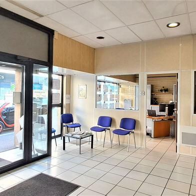 Commerce 20 pièces 598000 €