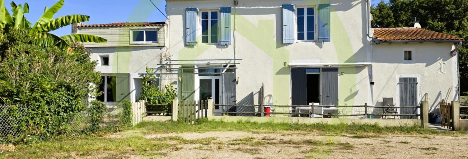 Maison 7 Pièces 207 m² à vendre à Chenac-Saint-Seurin-d'Uzet (17120)