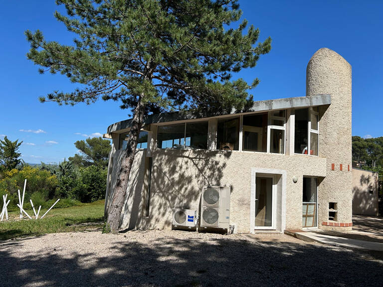 Maison d'architecte 5 pièce(s) 140 m2 dans le village calme et vue dégagée — photo 1