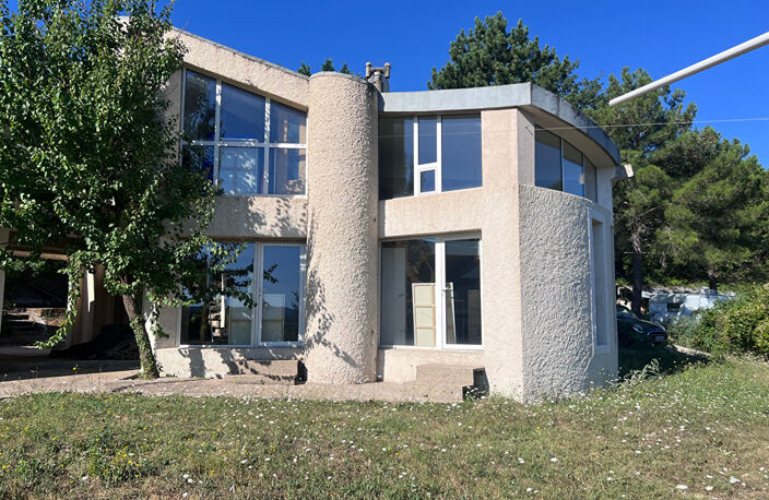 Maison d'architecte 5 pièce(s) 140 m2 dans le village calme et vue dégagée — photo 2
