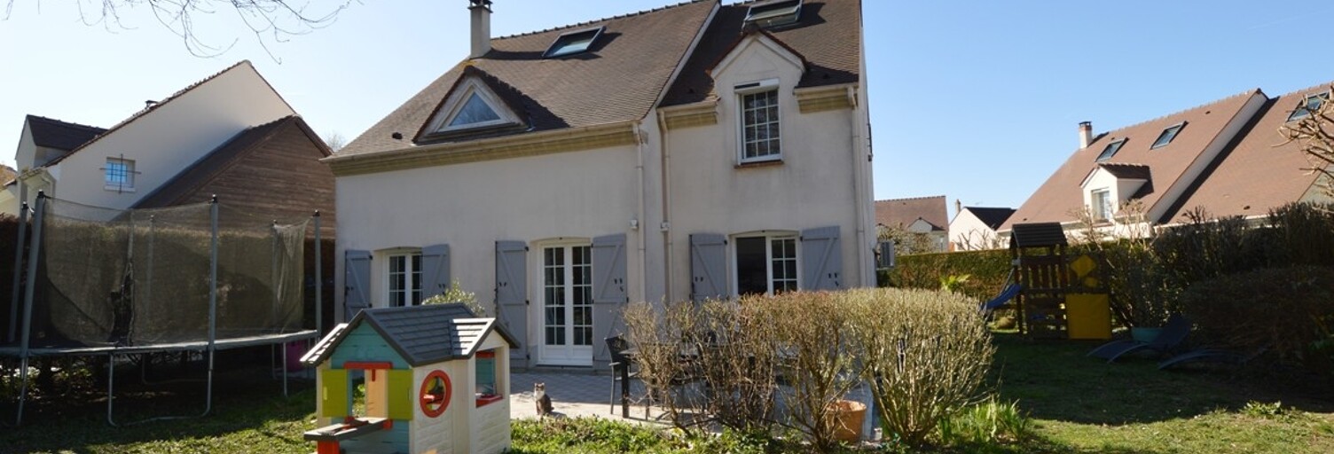 Maison 8 Pièces 169 m² à vendre à Marolles-en-Brie (94440)