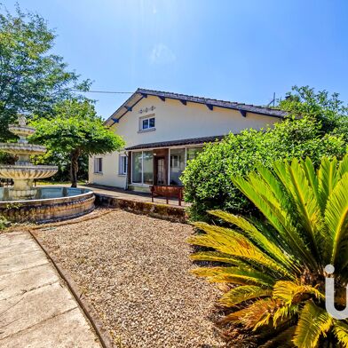 Maison 10 pièces 150000 €