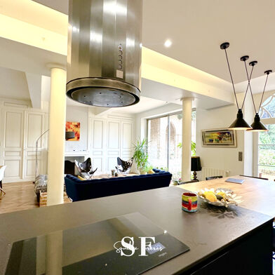 Maison 10 pièces 845000 €