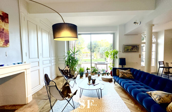 AGEN - QUARTIER CATHEDRALE - MAISON BOURGEOISE AVEC GARAGE - PISCINE - ORANGERIE - JARDIN ARBORE — photo 2