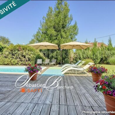 Maison 6 pièces 598000 €