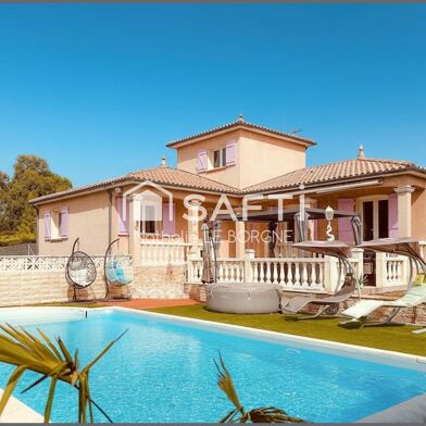 Maison 6 pièces 298000 €