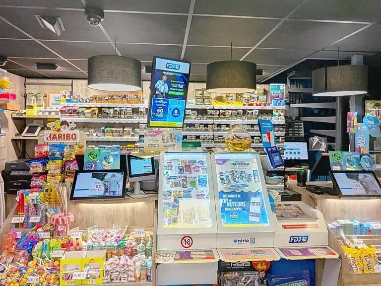 Fonds de commerce TABAC PRESSE FDJ PMU Vapotage — photo 1