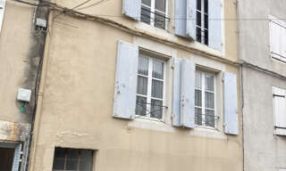 Maison 5 Pièces 115 m² à vendre à Confolens (16500)