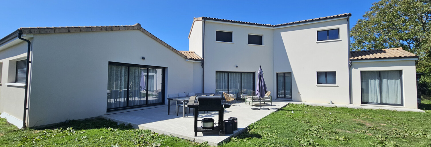 Maison 6 Pièces 178 m² à vendre à Fontaine-le-Comte (86240)