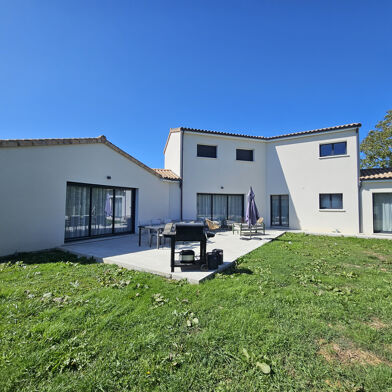 Maison 6 pièces 440000 €