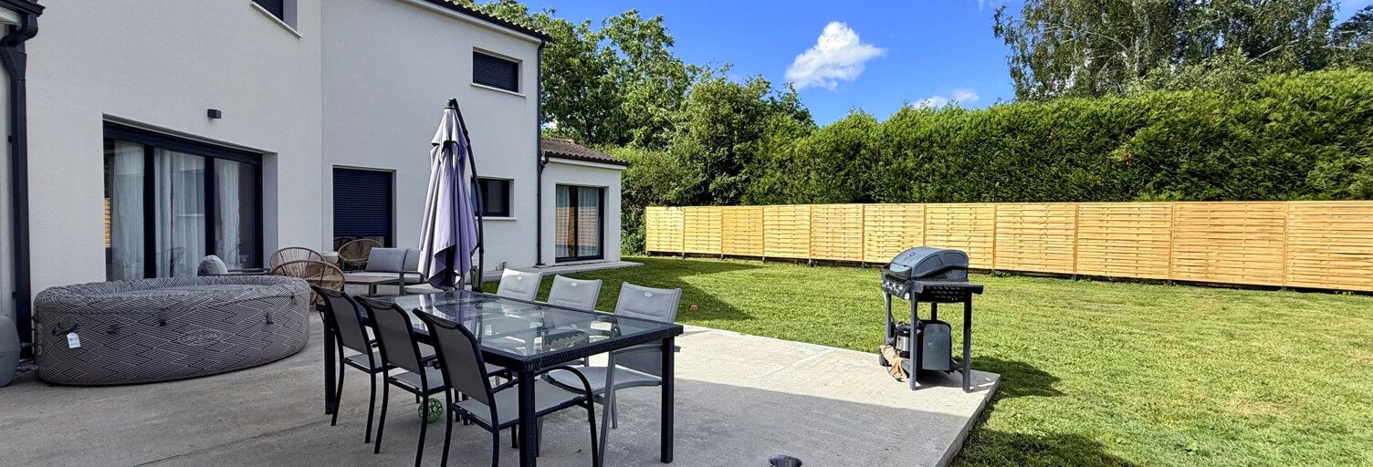 Maison 6 Pièces 178 m² à vendre à Fontaine-le-Comte (86240)