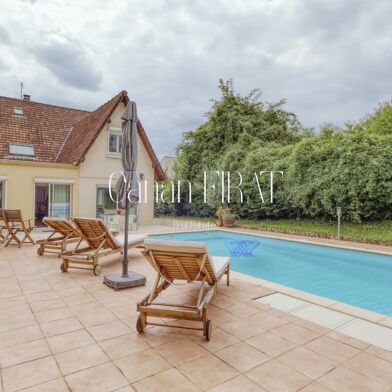 Maison 7 pièces 780000 €