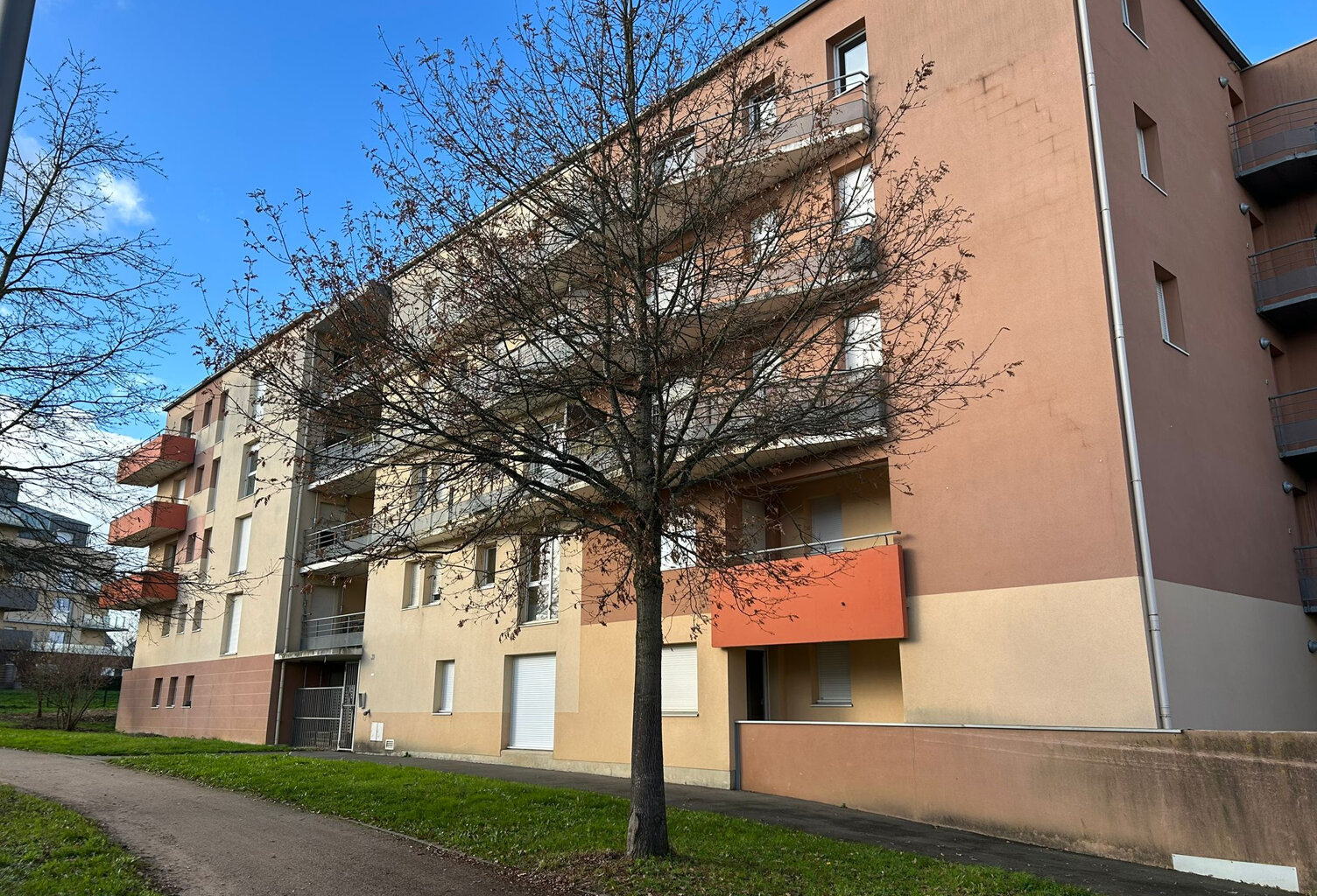 A VENDRE UNIVERSITE : APPARTEMENT 2 PIECES AVEC PARKING — photo 1