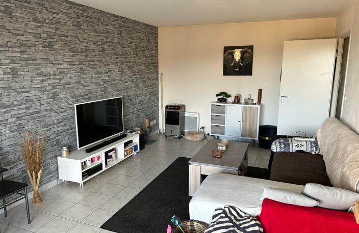 A VENDRE UNIVERSITE : APPARTEMENT 2 PIECES AVEC PARKING — photo 2