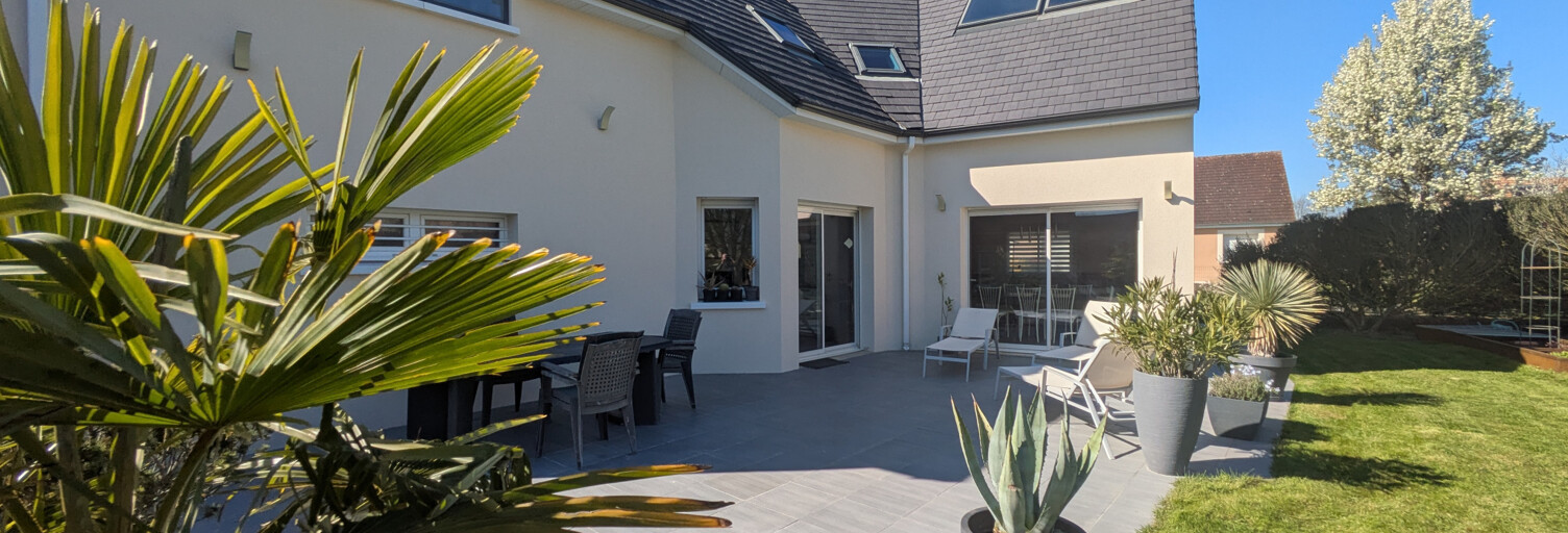 Maison 6 Pièces 185 m² à vendre à Rouillon (72700)