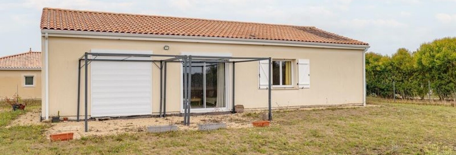 Maison 4 Pièces 95 m² à vendre à Ternant (17400)
