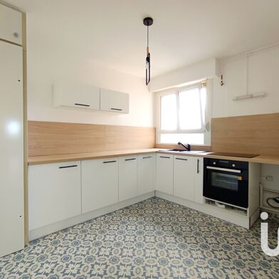 Appartement 3 pièces 110000 €