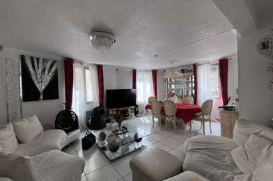 Appartement 5 pièces 129600 €