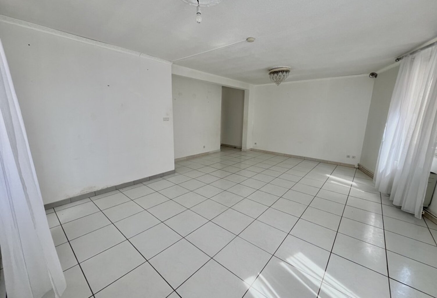 Appartement de 5 pièces principales — photo 1