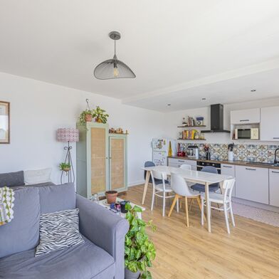 Appartement 3 pièces 224076 €