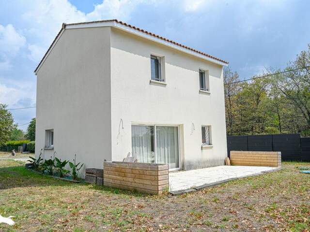 Contemporaine de 4 pièces principales — photo du bien