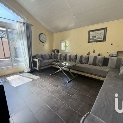 Appartement 5 pièces 220000 €