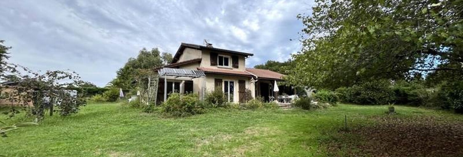 Maison 6 Pièces 111 m² à vendre à Pey (40300)