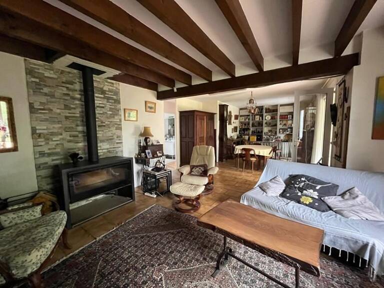 Maison de bourg de 6 pièces principales — photo 1