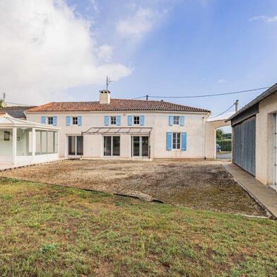 Maison 7 pièces 299000 €