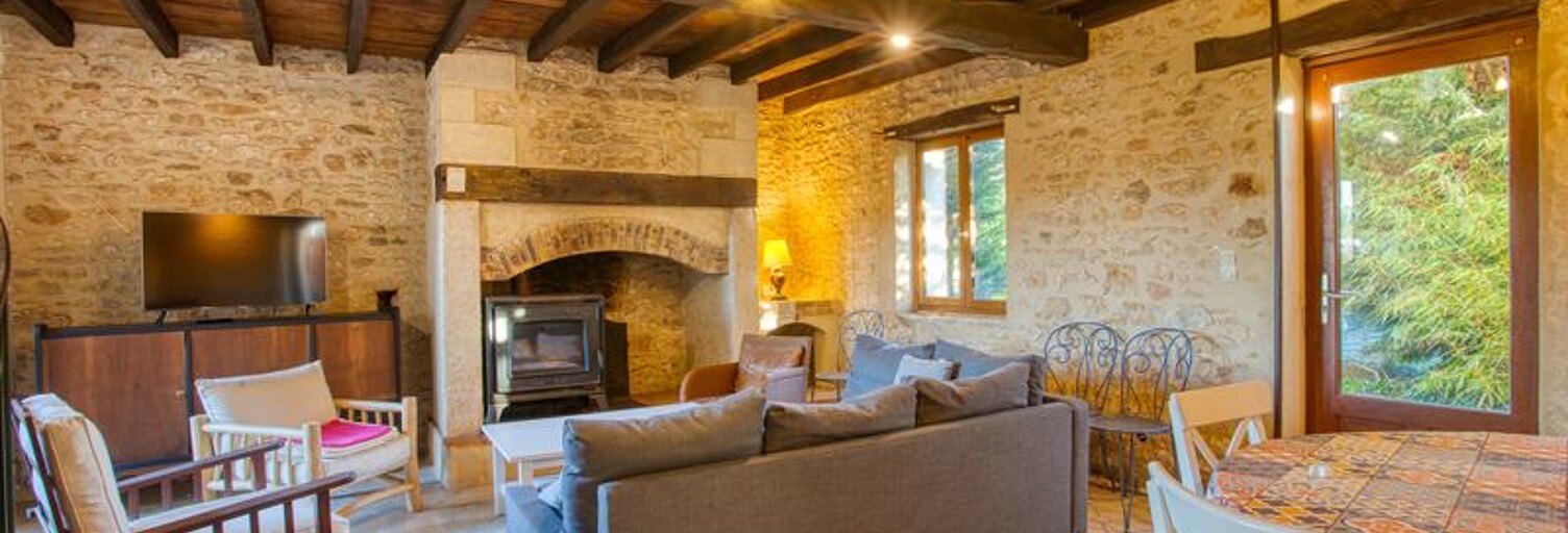 Maison 7 Pièces 180 m² à vendre à Saint-Léon-sur-Vézère (24290)