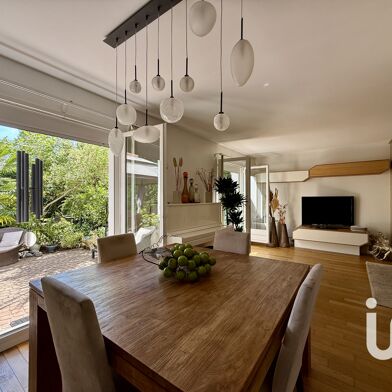 Maison 6 pièces 550000 €