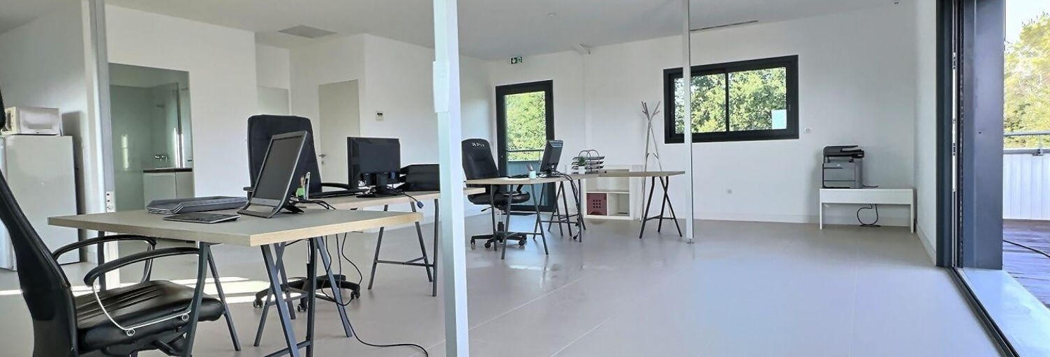 Bureau  81 m² à louer à Andernos-les-Bains (33510)