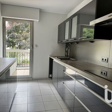 Appartement 4 pièces 288000 €