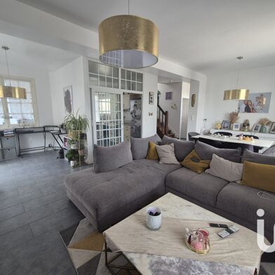 Maison 5 pièces 268000 €