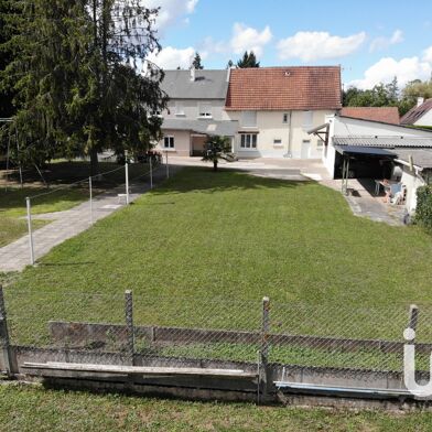 Immeuble  390000 €