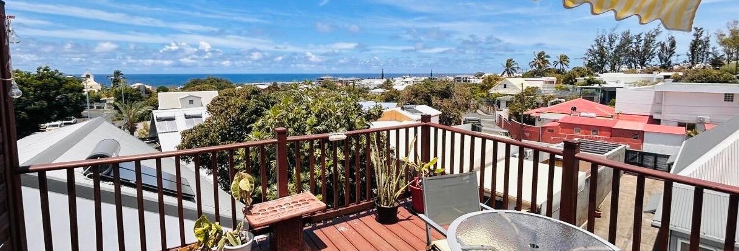 Immeuble  190 m² à vendre à Saint-Pierre (97410)