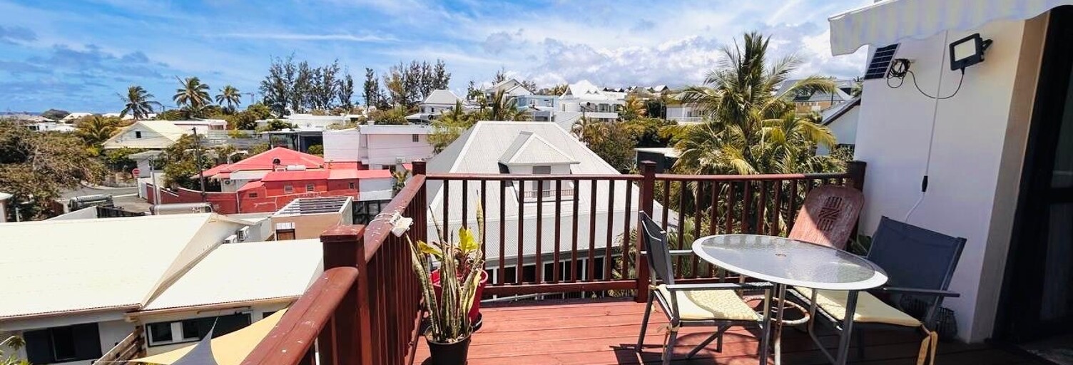 Immeuble  190 m² à vendre à Saint-Pierre (97410)