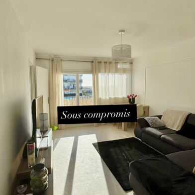 Appartement 4 pièces 140000 €
