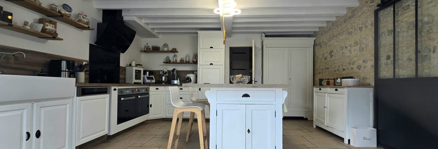 Maison 7 Pièces 240 m² à vendre à Saint-Martin-du-Manoir (76290)