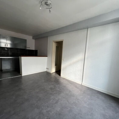 Appartement 2 pièces 590 €
