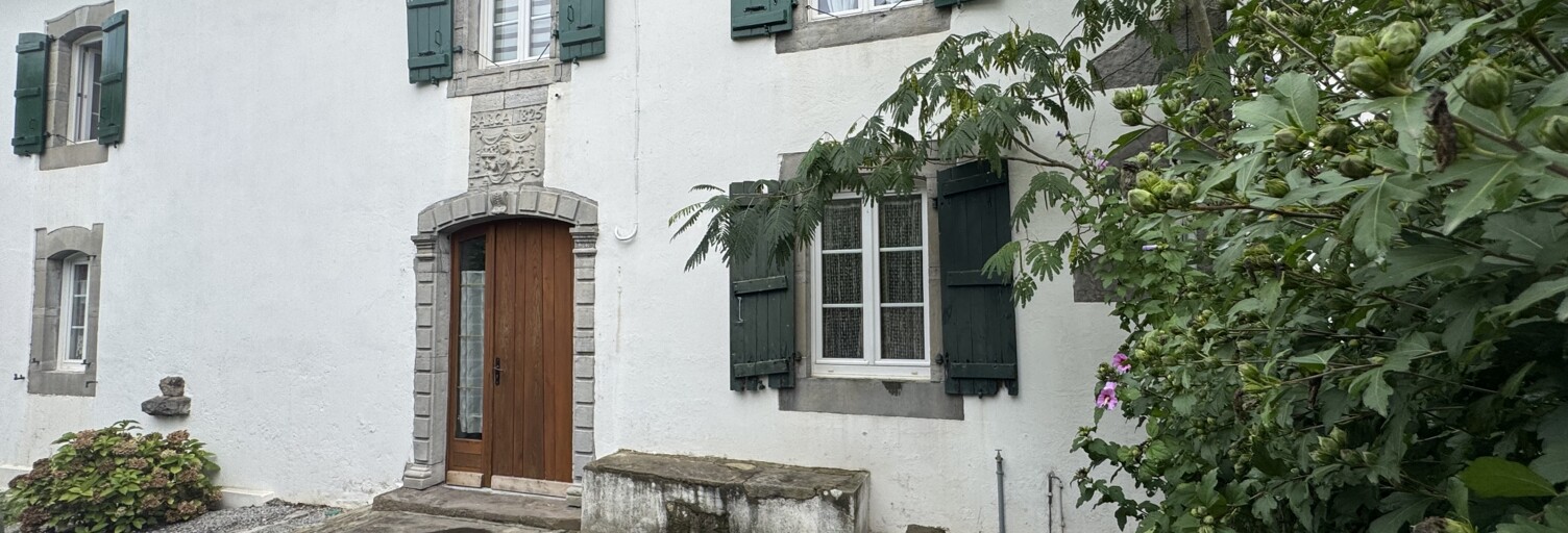 Maison 7 Pièces 185 m² à vendre à Ostabat-Asme (64120)