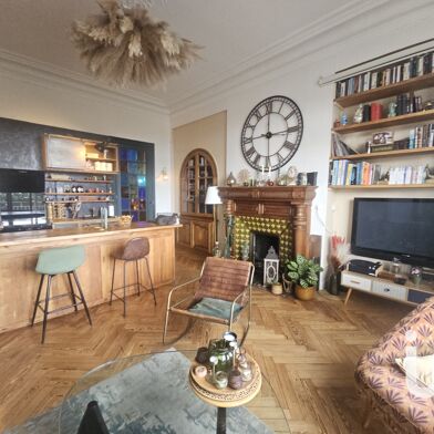 Appartement 4 pièces 255000 €