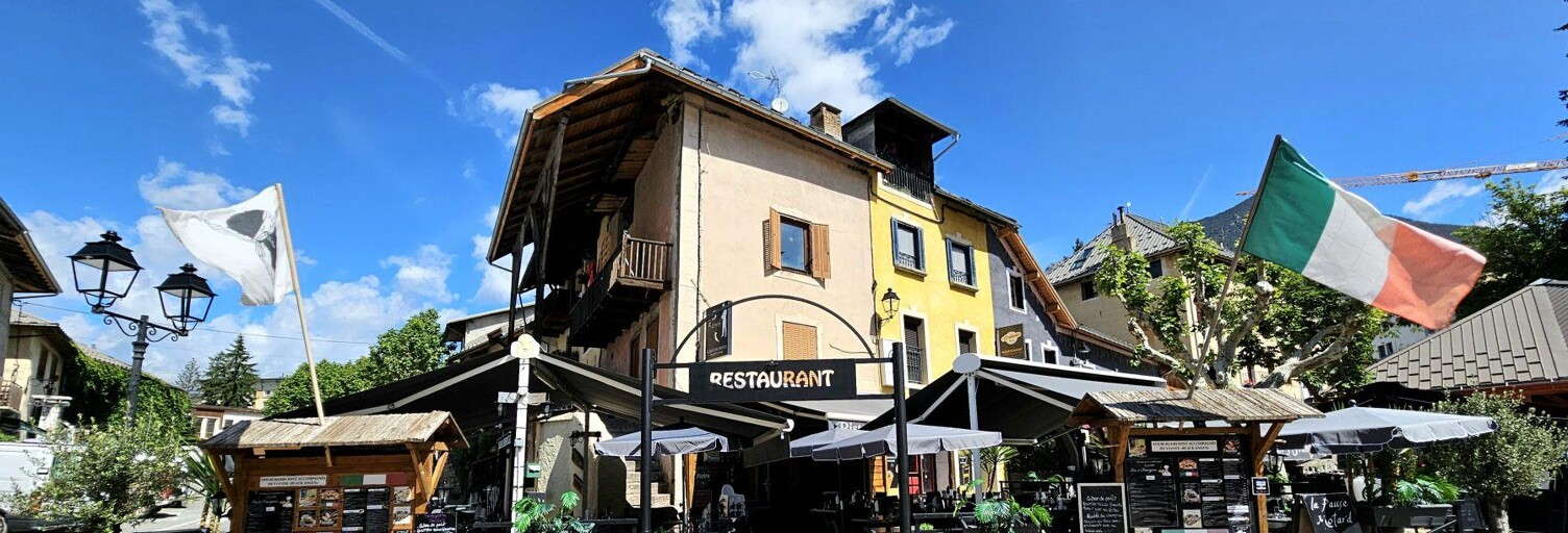 Commerce  65 m² à vendre à Guillestre (05600)